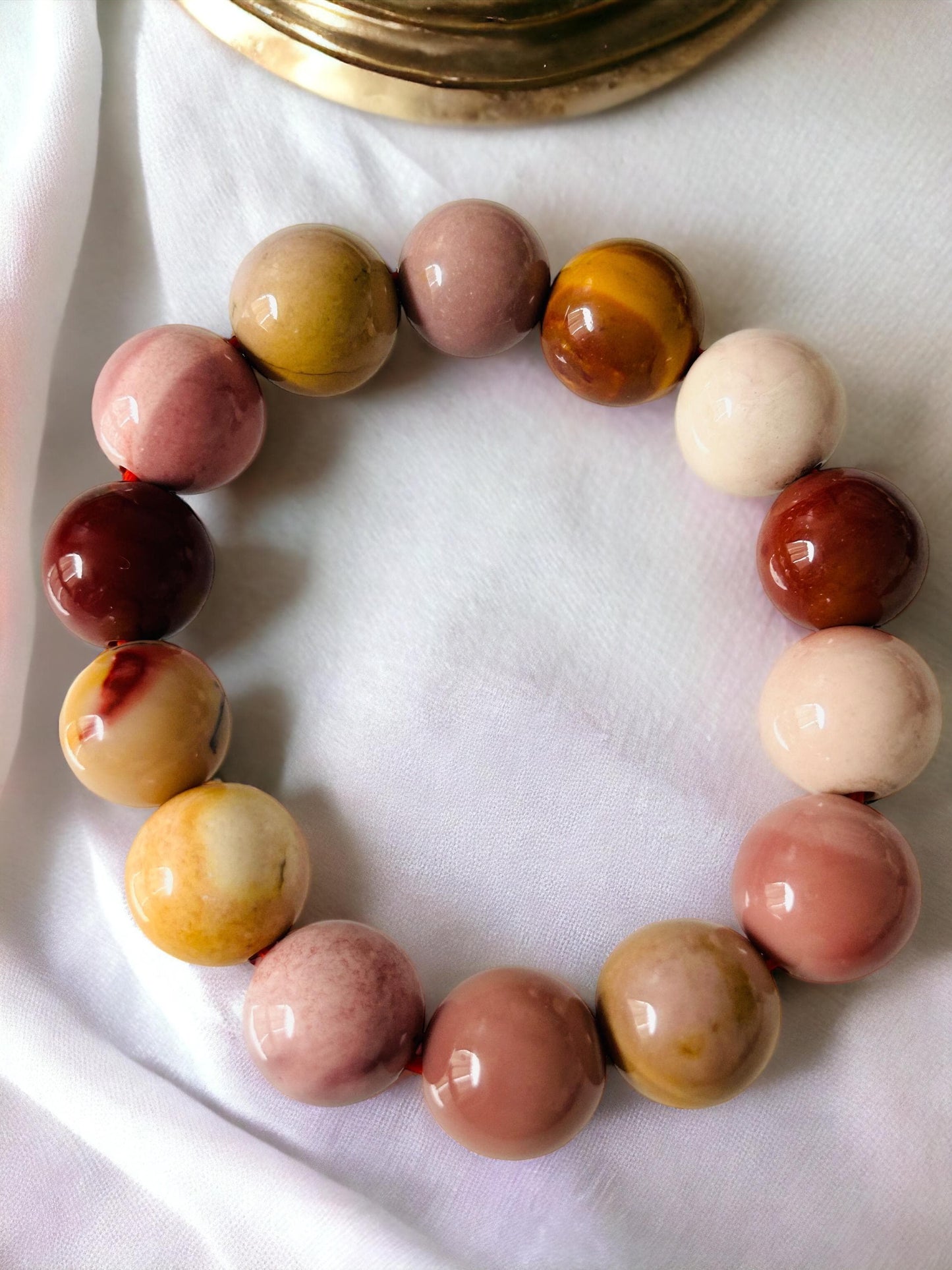 Soft Purple Alashan Agate Bracelet | 15 mm Bead Alshan Agate | Gorgeous Alashan Stretchy Bracelet | Crystal Bracelet | Gift for her | xmas