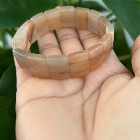 Natural Sunstone 11mm Square, Crystal Bangle , gemstone beads, sun stone mala beads, Gift Crystal Bracelet, Self-Empowerment: Sunstone