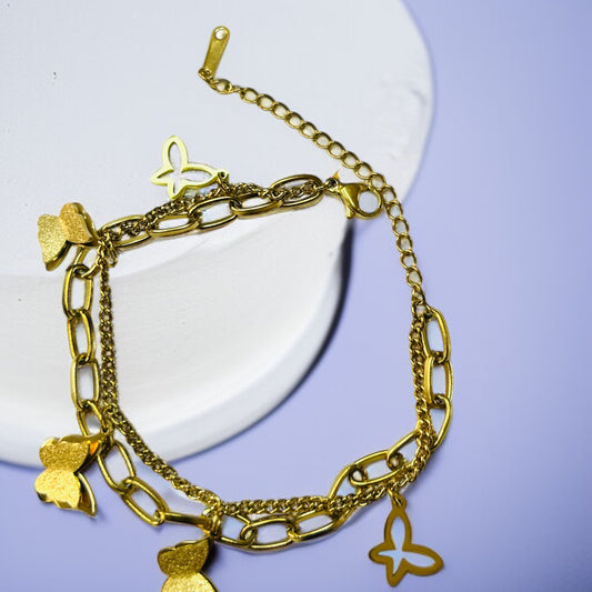 Golden Flutter – Butterfly Charm Chain Bracelet