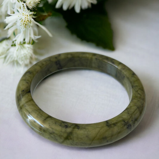 63 - 64mm Canadian Nephrite Jade Bangle | Crystal Jade Bangle | Gift for her | Gift Bangles | Crystal Bangle Bracelet | Jade Bangle Bracelet