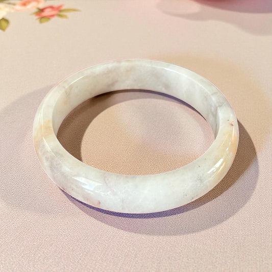 1pc Nephrite Jade Bangle (65mm) – Creamy White & Blush Stone