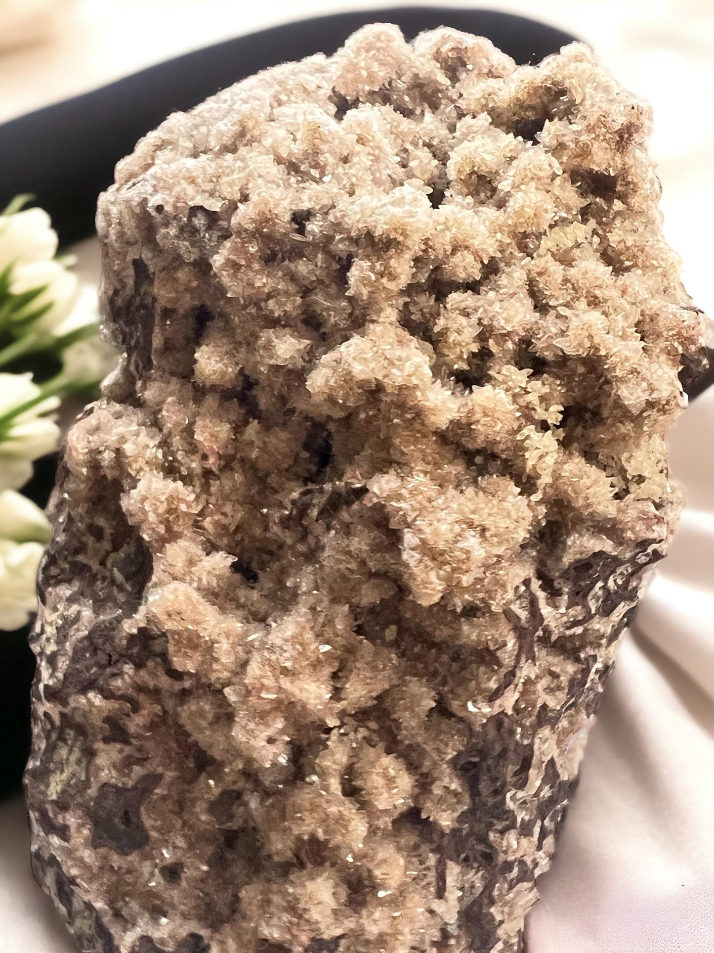 Crystalline Crunch Delight - Natural Calcite Crystal Cluster for Healing, Energy Cleansing, Home Decor, and Meditation