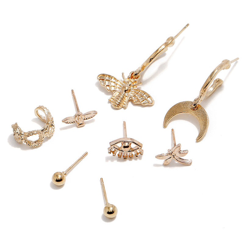 Nature-Themed Hoop Earrings – Insect Design Statement Jewelry