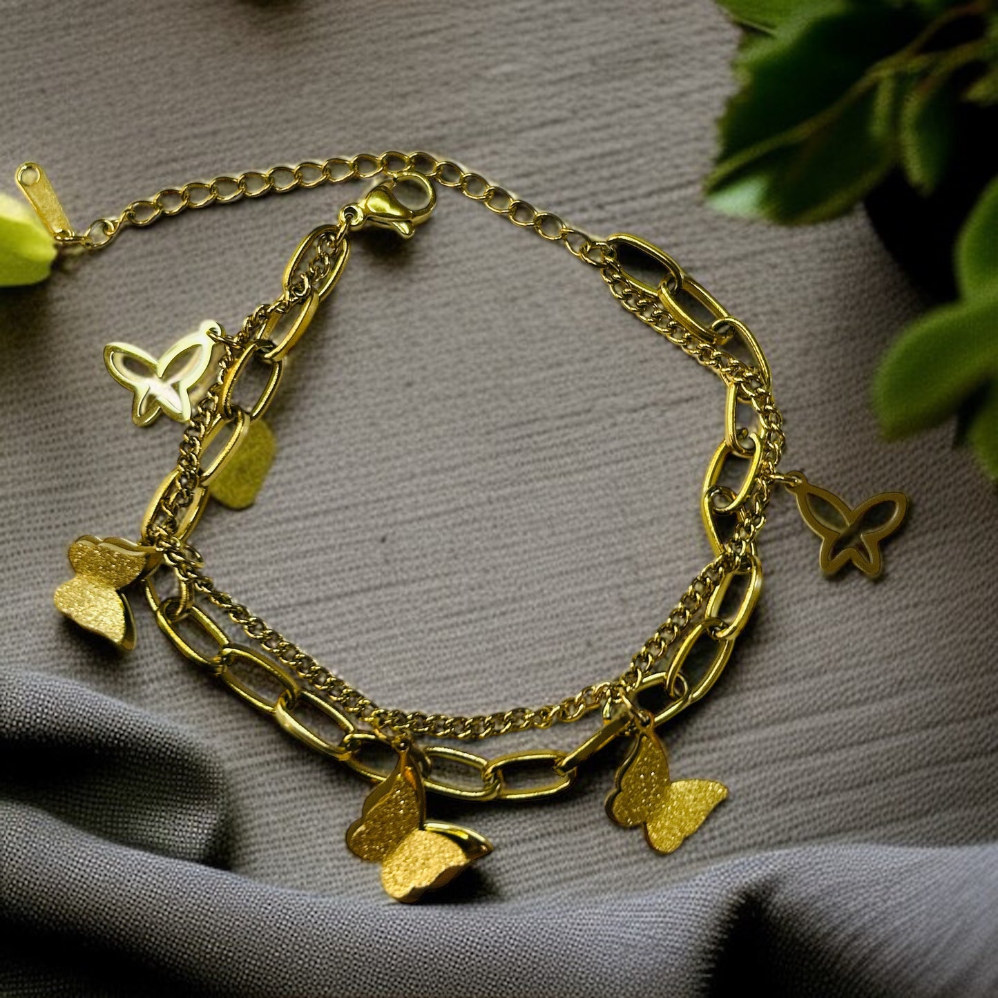 Golden Flutter – Butterfly Charm Chain Bracelet