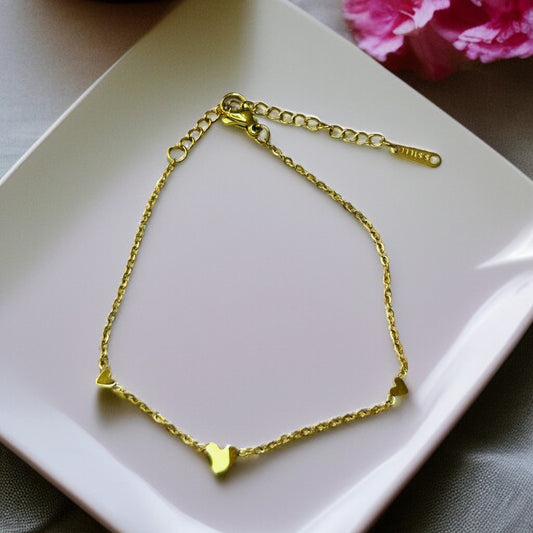 Golden Hearts – Dainty Love Chain Bracelet