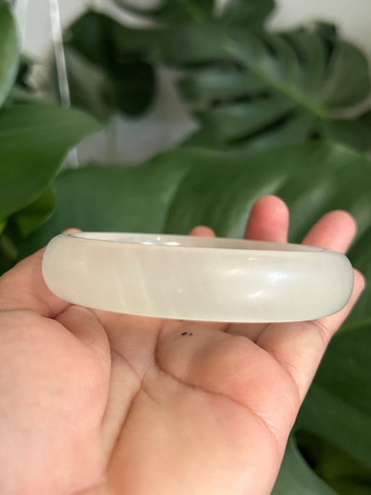 Translucent Natural White Jade Bangle | White Jadeite Jade | Vintage Bangle Bracelet 61.8MM or 7.5" Medium to Large Wrist | Crystal Bangle