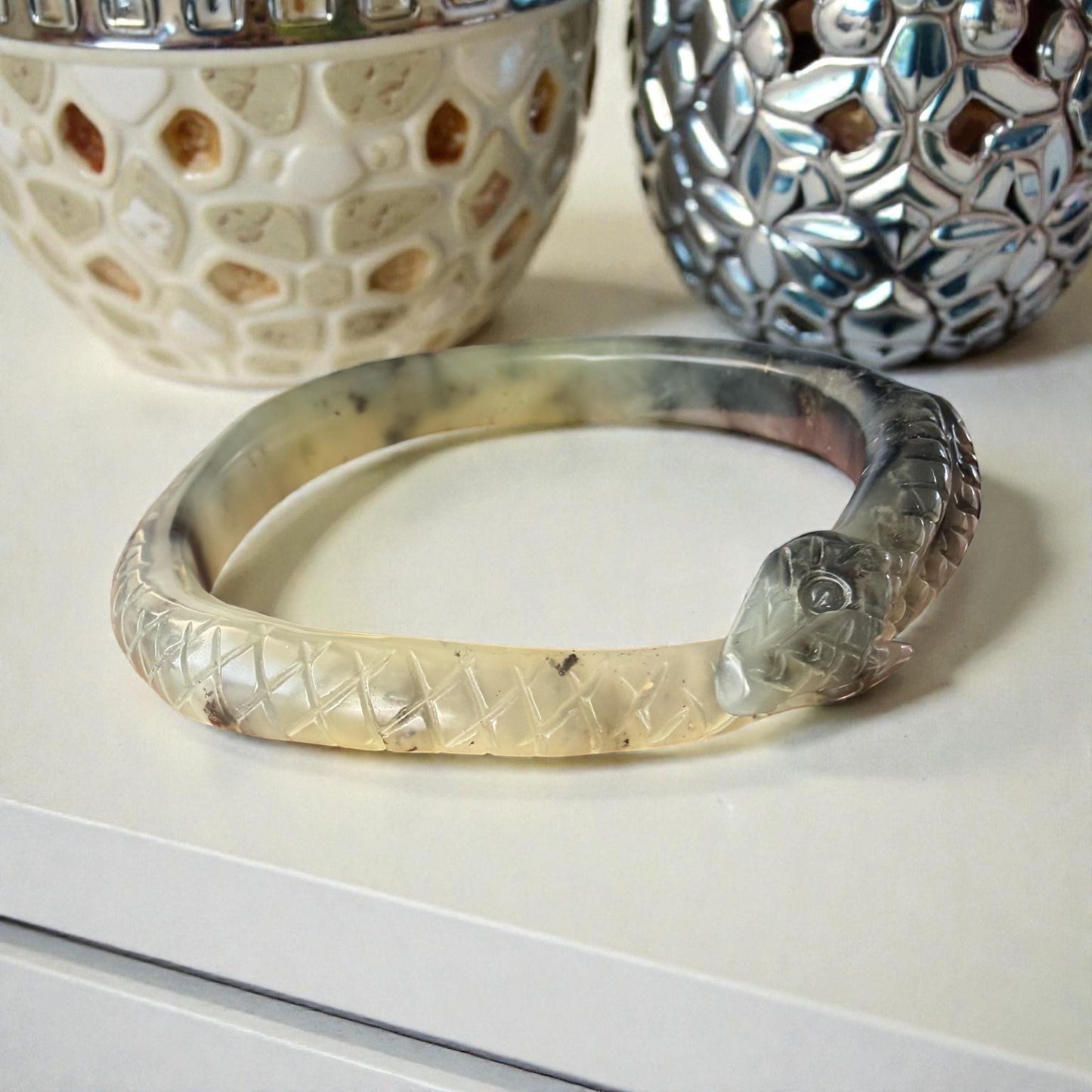 Hand-Carved Snake Bangle in Natural Nephrite Jade – 60.6 mm